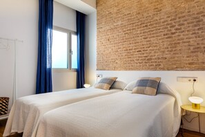 Apartment (2 Bedrooms)
