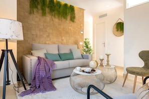 Apartment (1 Bedroom) | Living area