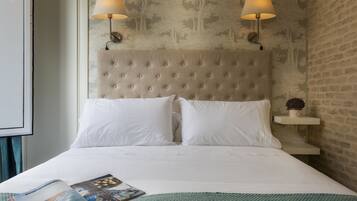 Apartment (3 Bedrooms) | 3 bedrooms, individually furnished, soundproofing, iron/ironing board