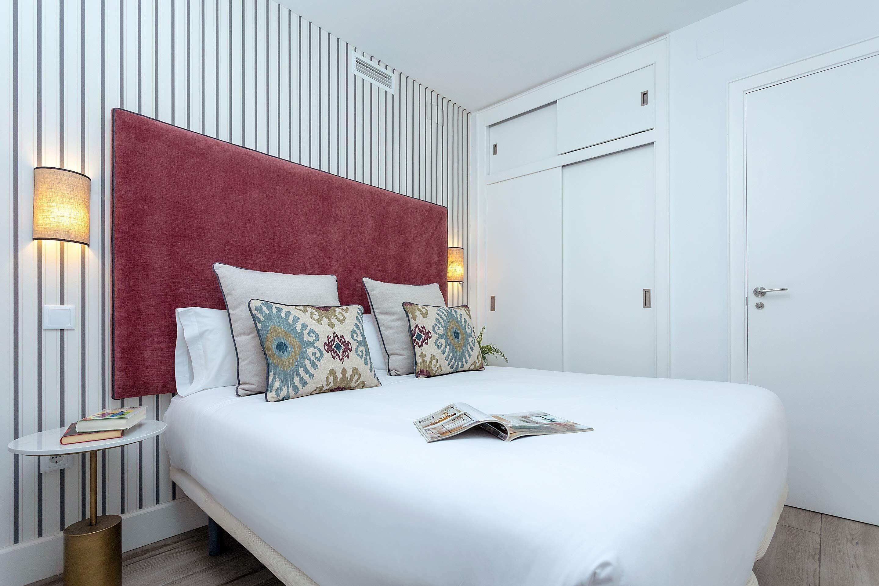 Apartment (2 Bedrooms) | 2 bedrooms, soundproofing, iron/ironing board, free cribs/infant beds