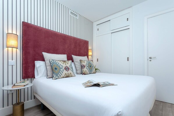 Apartment (2 Bedrooms)