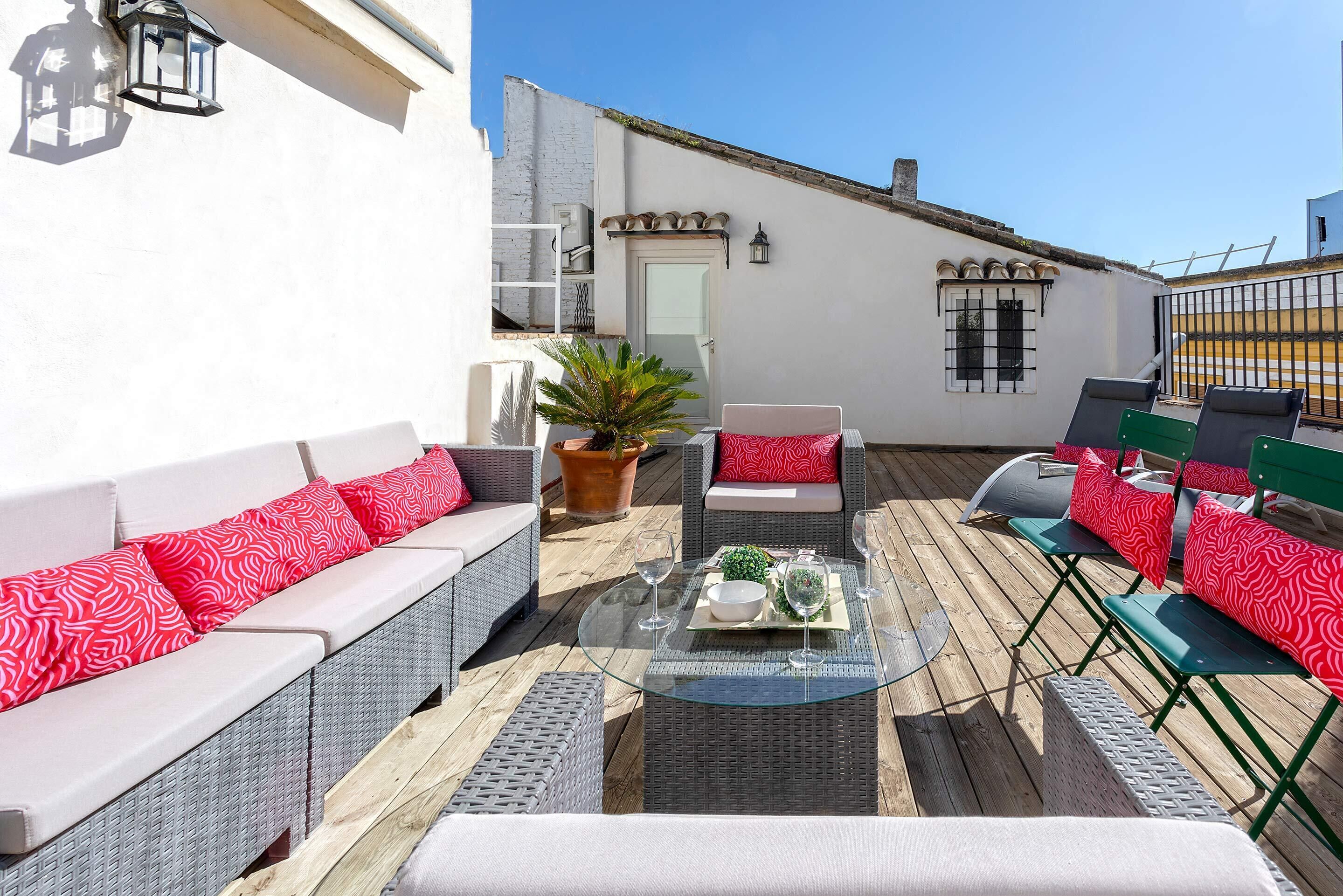 Appartement (2 Bedrooms) | Balcon