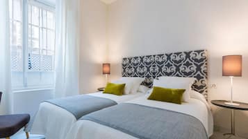 Leilighet (2 Bedrooms) | 2 soverom, strykejern/-brett, wi-fi (inkludert) og sengetøy