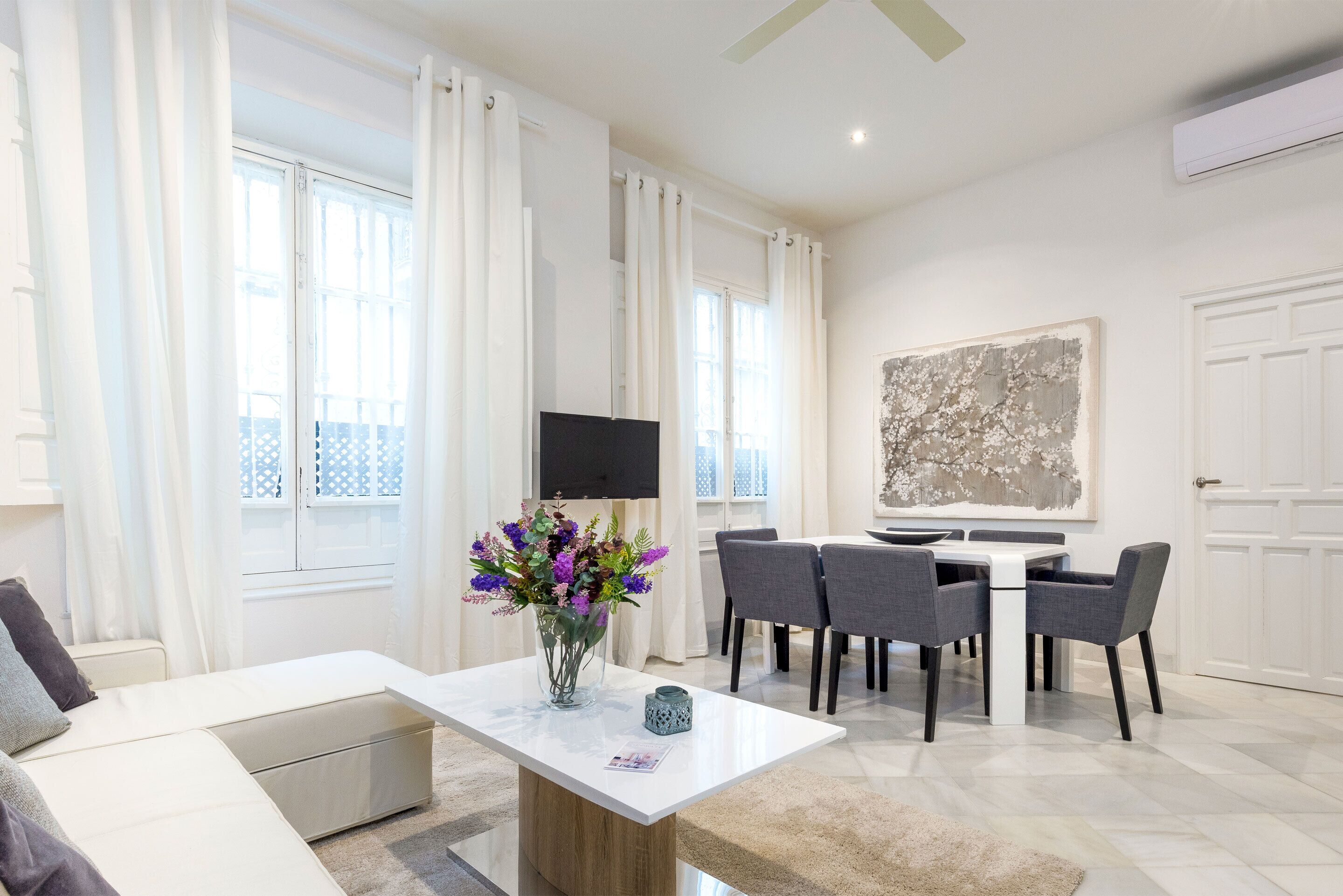 Leilighet (2 Bedrooms) | Spiseområde på rommet