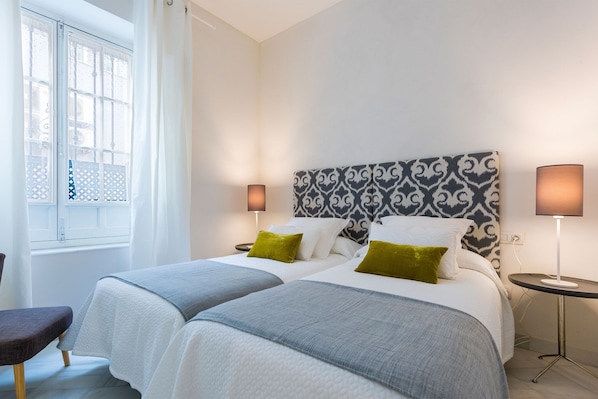 Interior - Genteel Home Galera I (Seville)