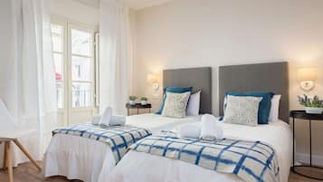 Appartamento (3 Bedrooms) | 3 camere, ferro/asse da stiro, Wi-Fi gratuito, lenzuola