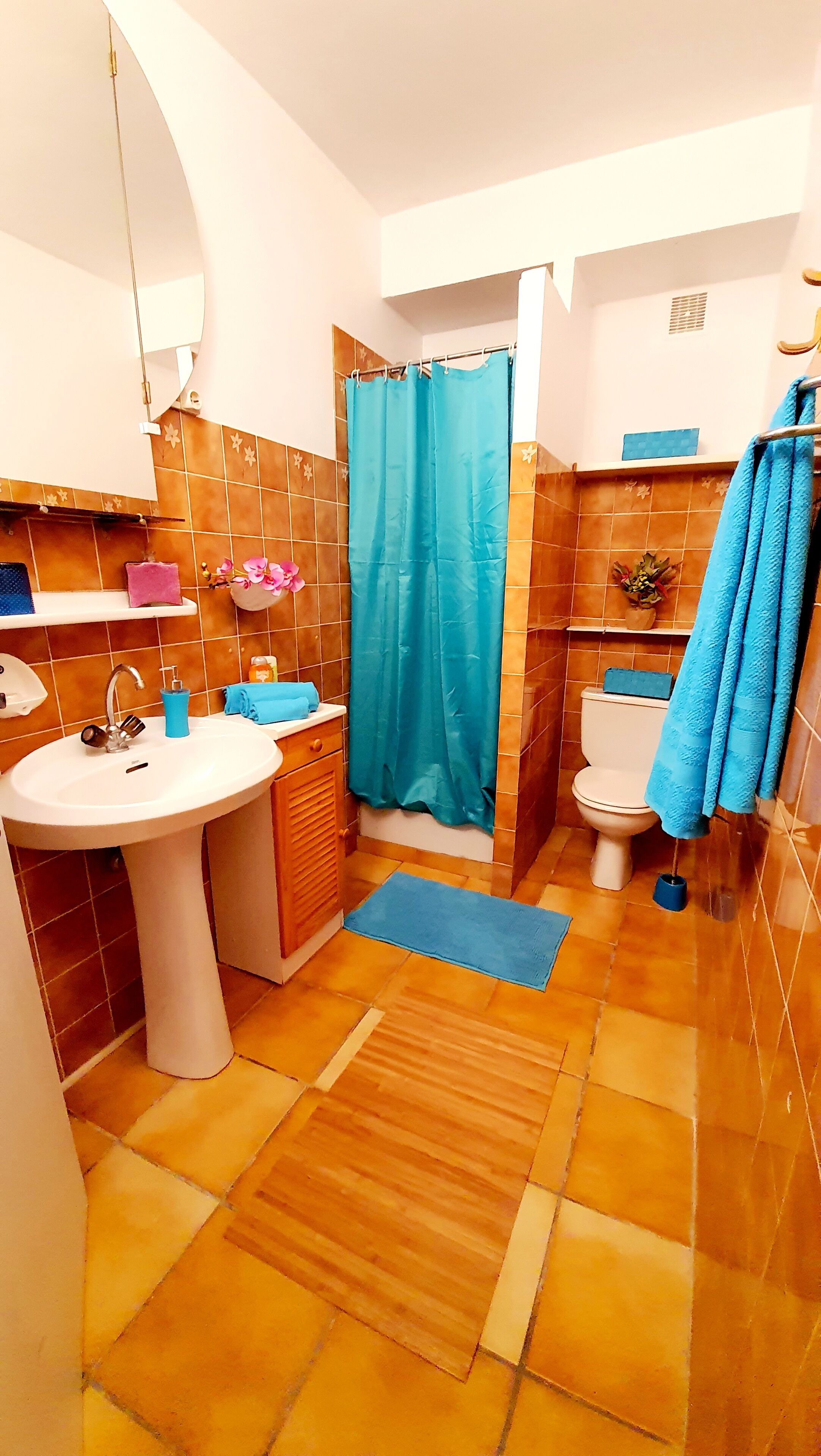 "A Home Away From Home on the French Riviera"