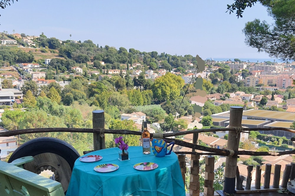 "A Home Away From Home on the French Riviera"