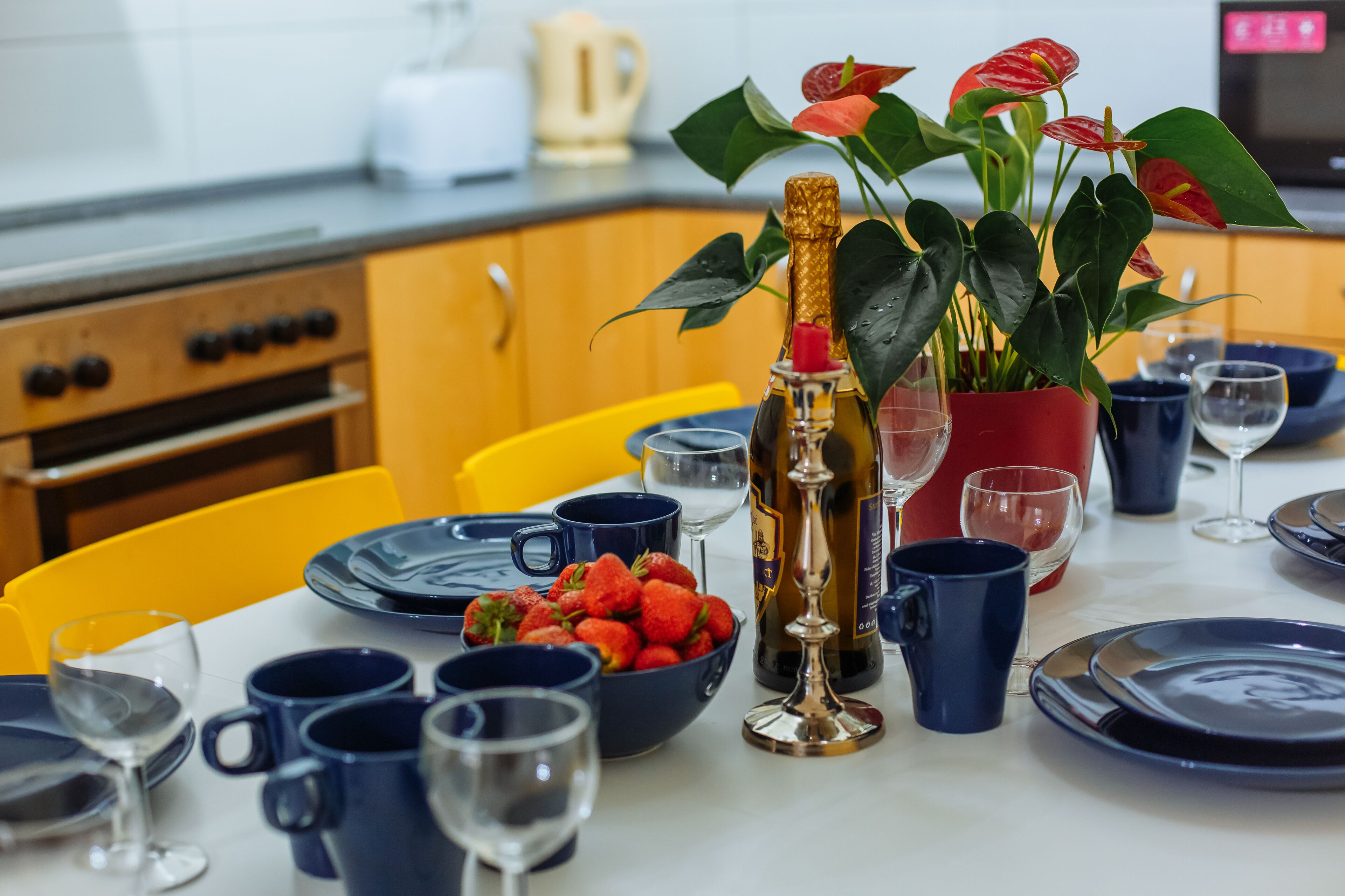 المنشأة من الداخل