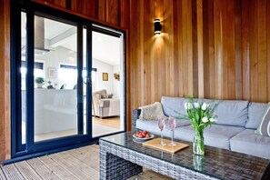 Smart-TV, Stereoanlage