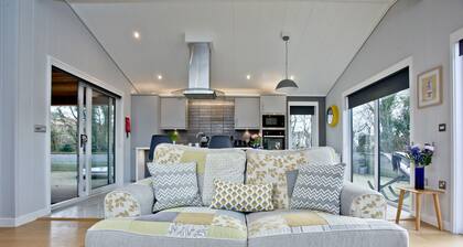 Nyland Lodge, Strawberryfield Park