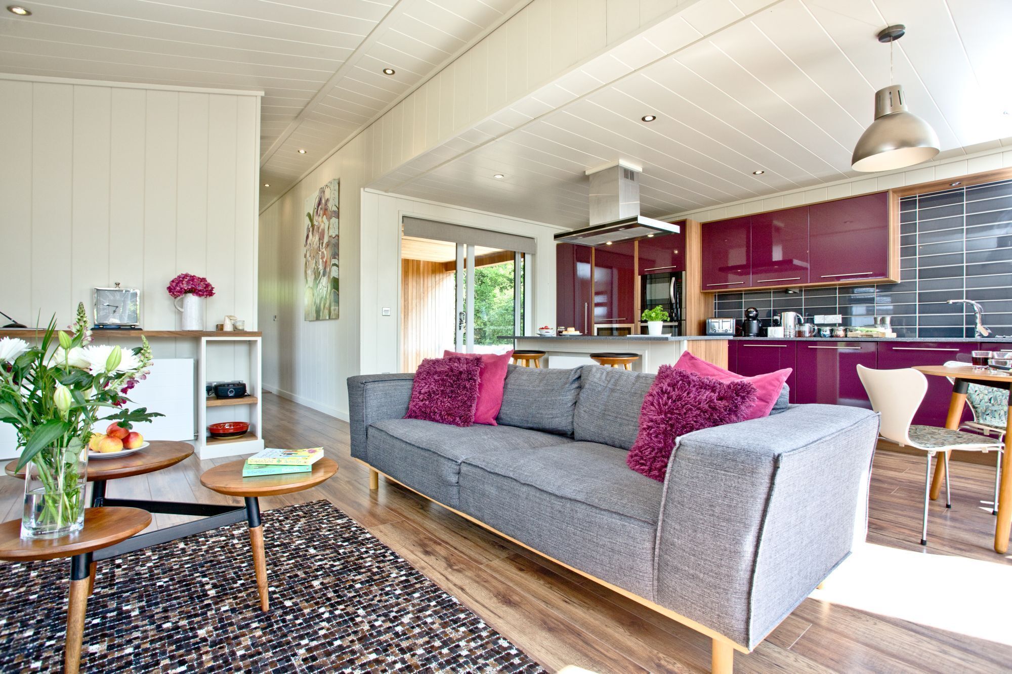 Télévision, chaîne hi-fi