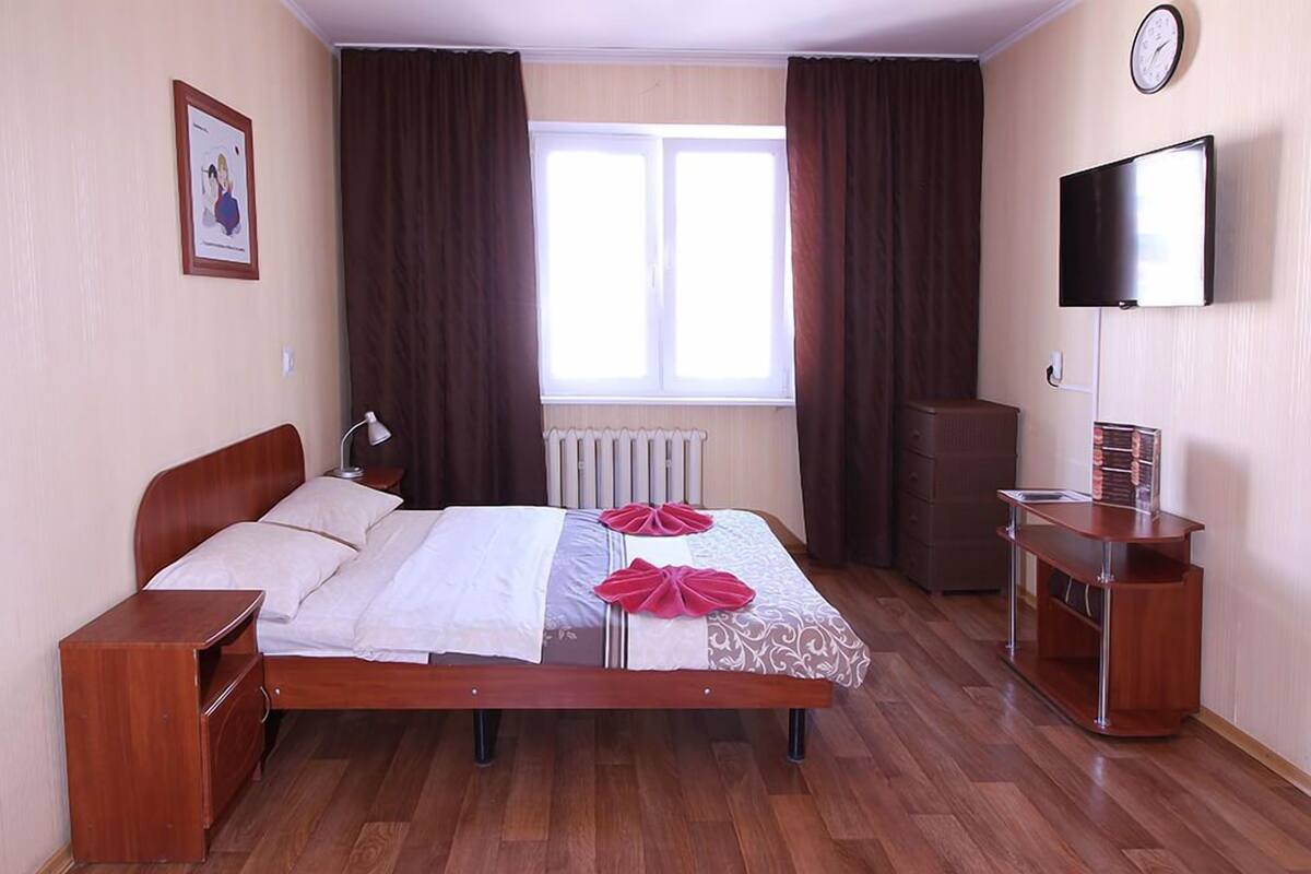 Standard Double Room | Desk, iron/ironing board, free WiFi, bed sheets