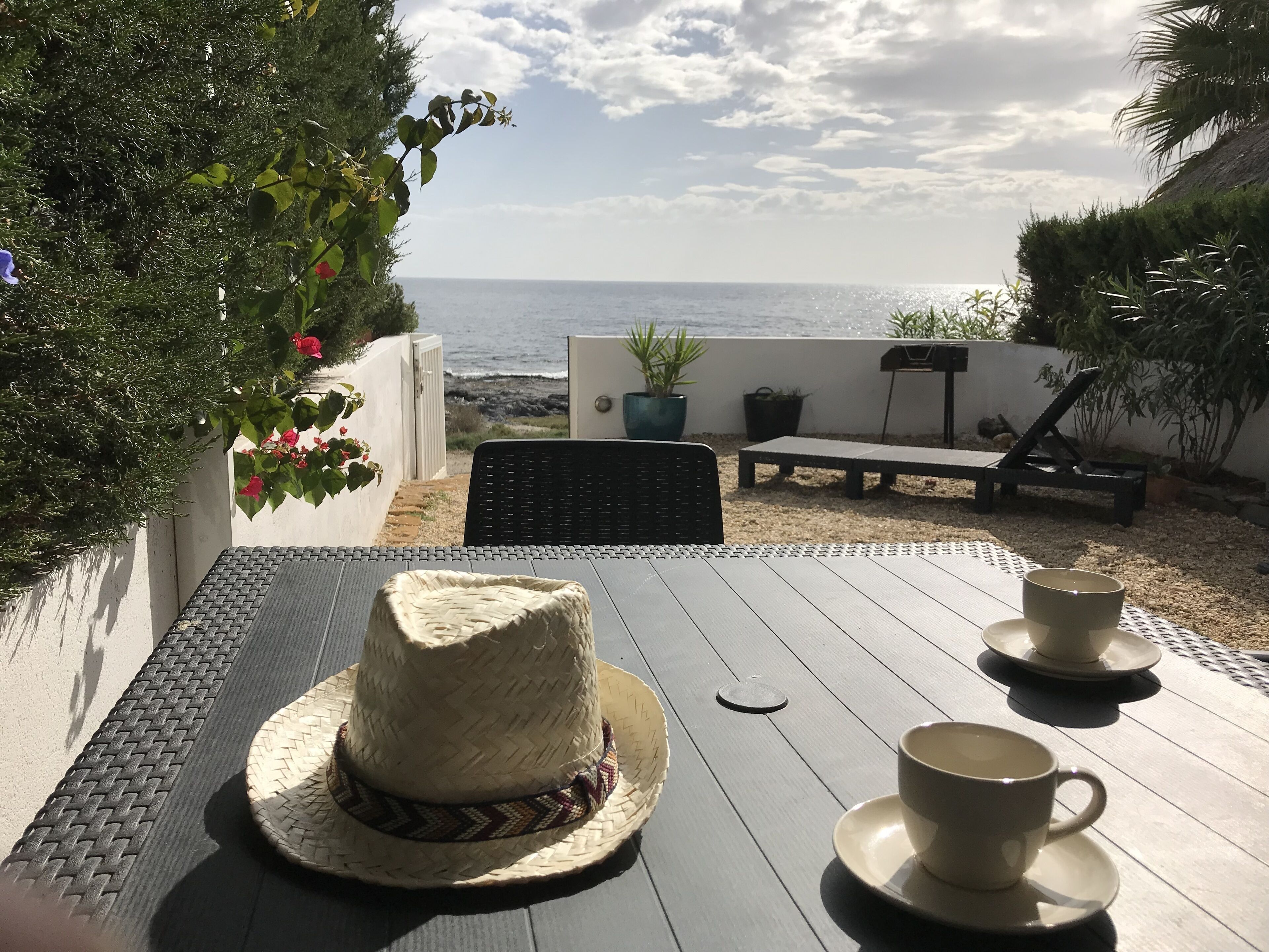 MARAVILLOSA CASA FRENTE AL MAR