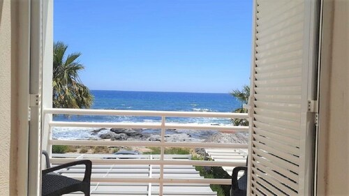 WUNDERBARES HAUS VOR DEM MEER