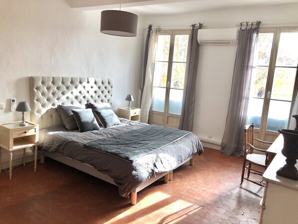 2 Schlafzimmer, Bügeleisen/Bügelbrett, Reisekinderbett, kostenloses WLAN