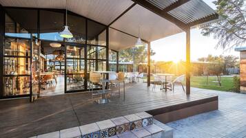 Se sirven desayunos, almuerzos y cenas