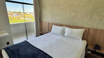 Quarto exclusivo | Escrivaninha, quartos à prova de som, ferros/tábuas de passar roupa
