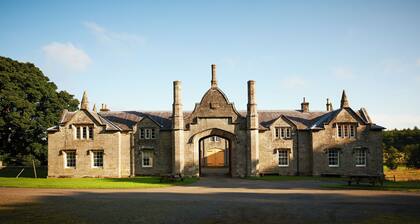 Farrer Cottage - Newly Refurbished 3 Bedroom Cottage on Blairquhan Estate