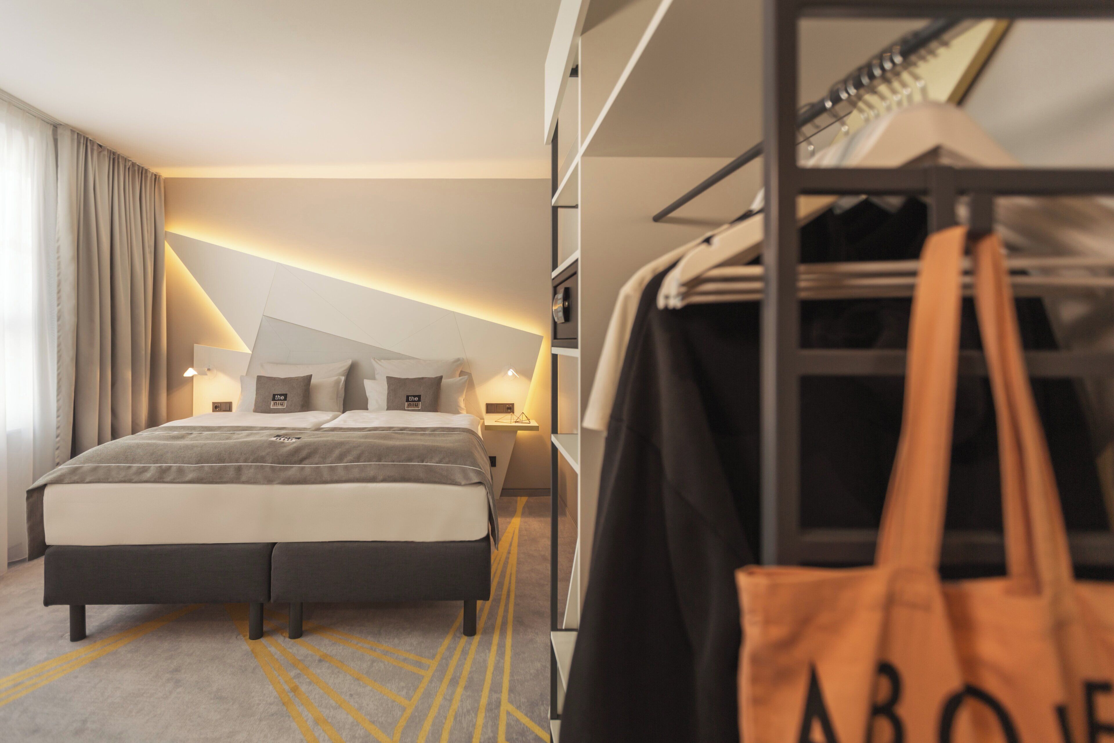 Hypo-allergenic bedding, in-room safe, desk, soundproofing