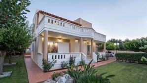 Villa, 4 Bedrooms, Private Pool | Terrace/patio - Villa Aretousa (Chania)
