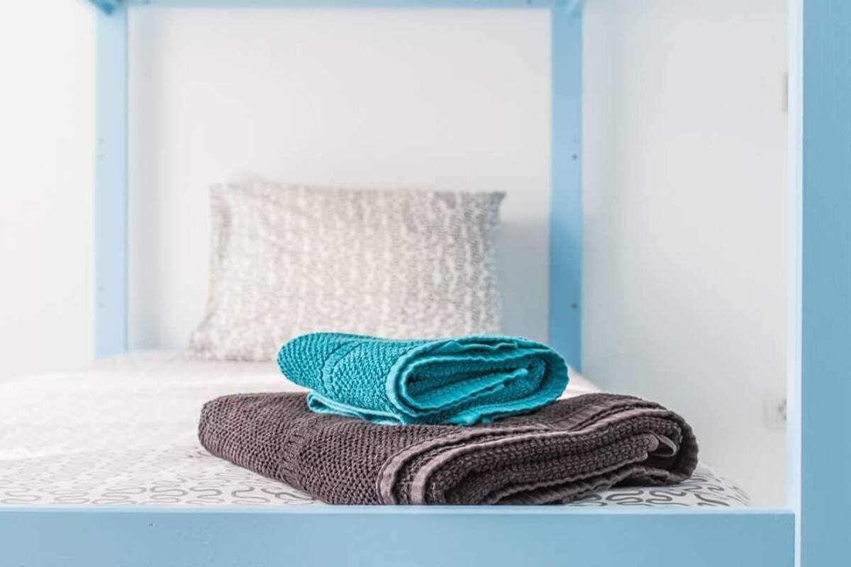 Twin Room | Bed sheets