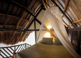 Habitación tradicional, frente al mar | Ropa de cama