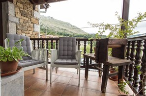 Terrace/patio - Apartamentos Rurales El Collaín de Campiellos (Sobrescobio)