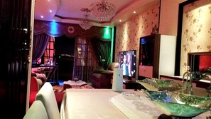 Interior - Private Room Full Apartment Access, Luxury, Clean, Sea View,Hilton View,downtown (Alexandria)