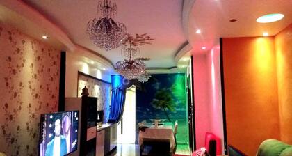 Private Room Full Apartment Access, Luxury, Clean, Sea View,Hilton View,downtown