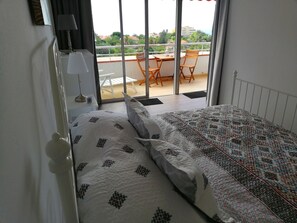 1 habitación y caja de seguridad en la habitación 
