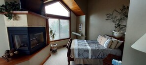 3 Schlafzimmer, Schreibtisch, Bügeleisen/Bügelbrett, WLAN