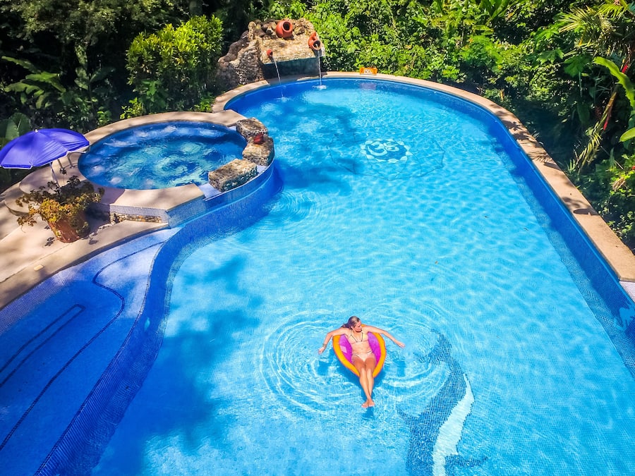Outdoor pool, pool loungers