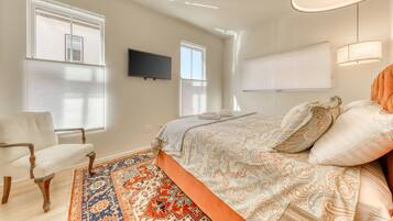 1 bedroom, iron/ironing board, internet, bed sheets