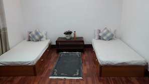 Basic Room | Individually furnished, rollaway beds, free WiFi, bed sheets