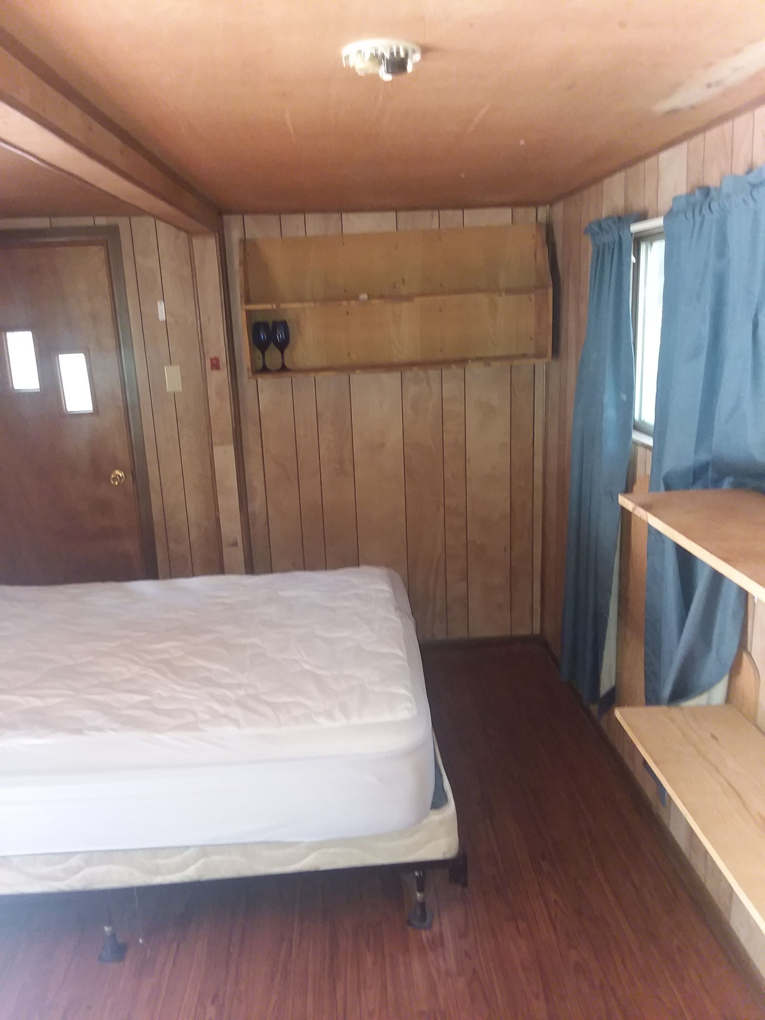 Rustic Cabin 3     .