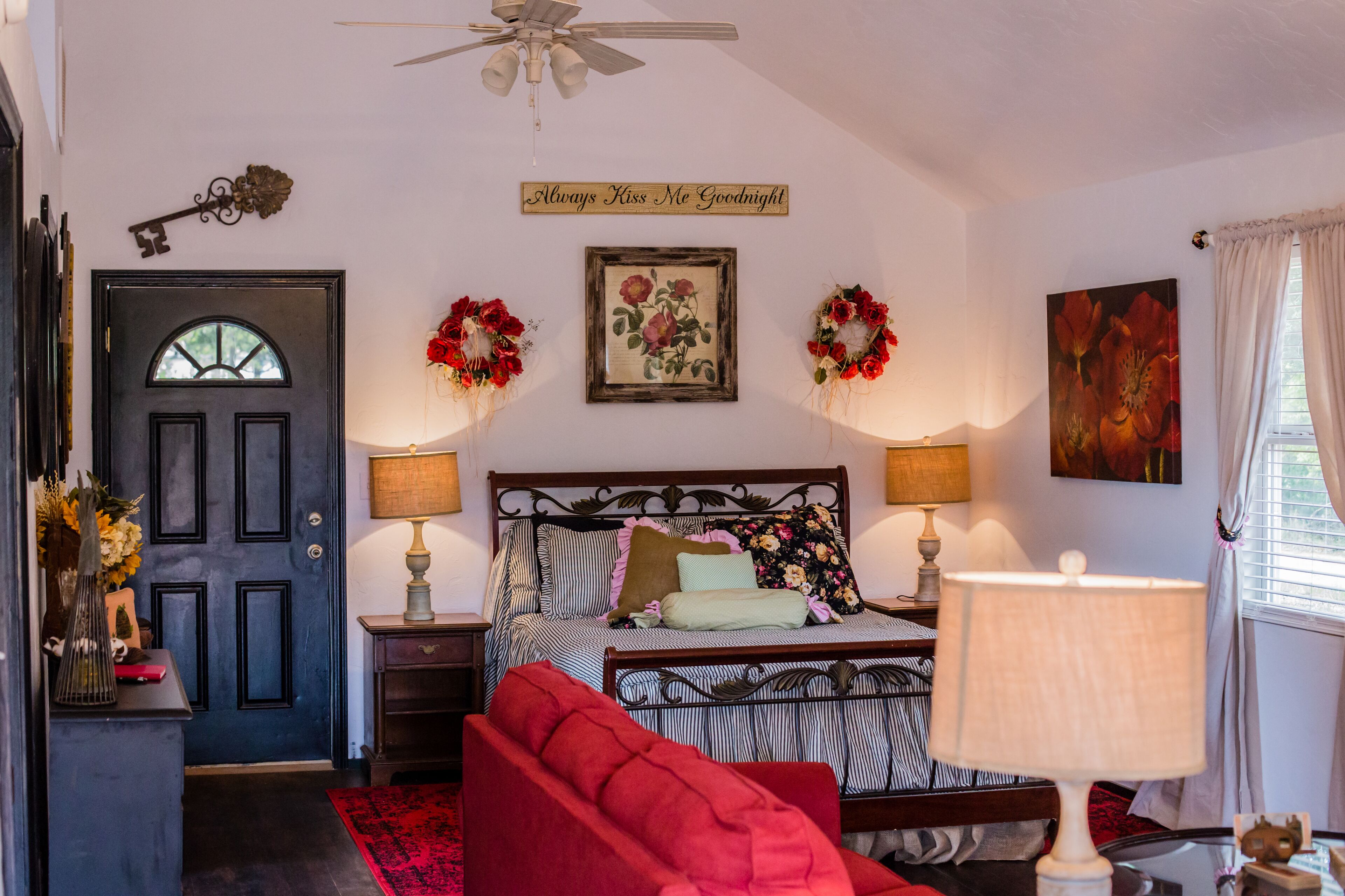 Private luxury adults only  romantic retreat cottages