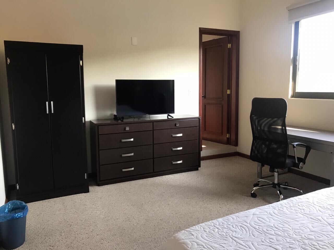 comfort room, 1 queen bed | blackout curtains, soundproofing, iron/ironing board, free wifi