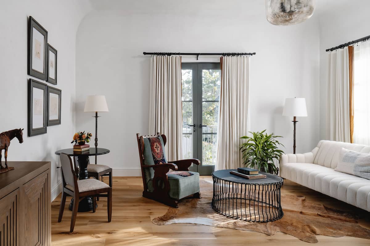 Junior Suite (Night Jasmine) | Living area