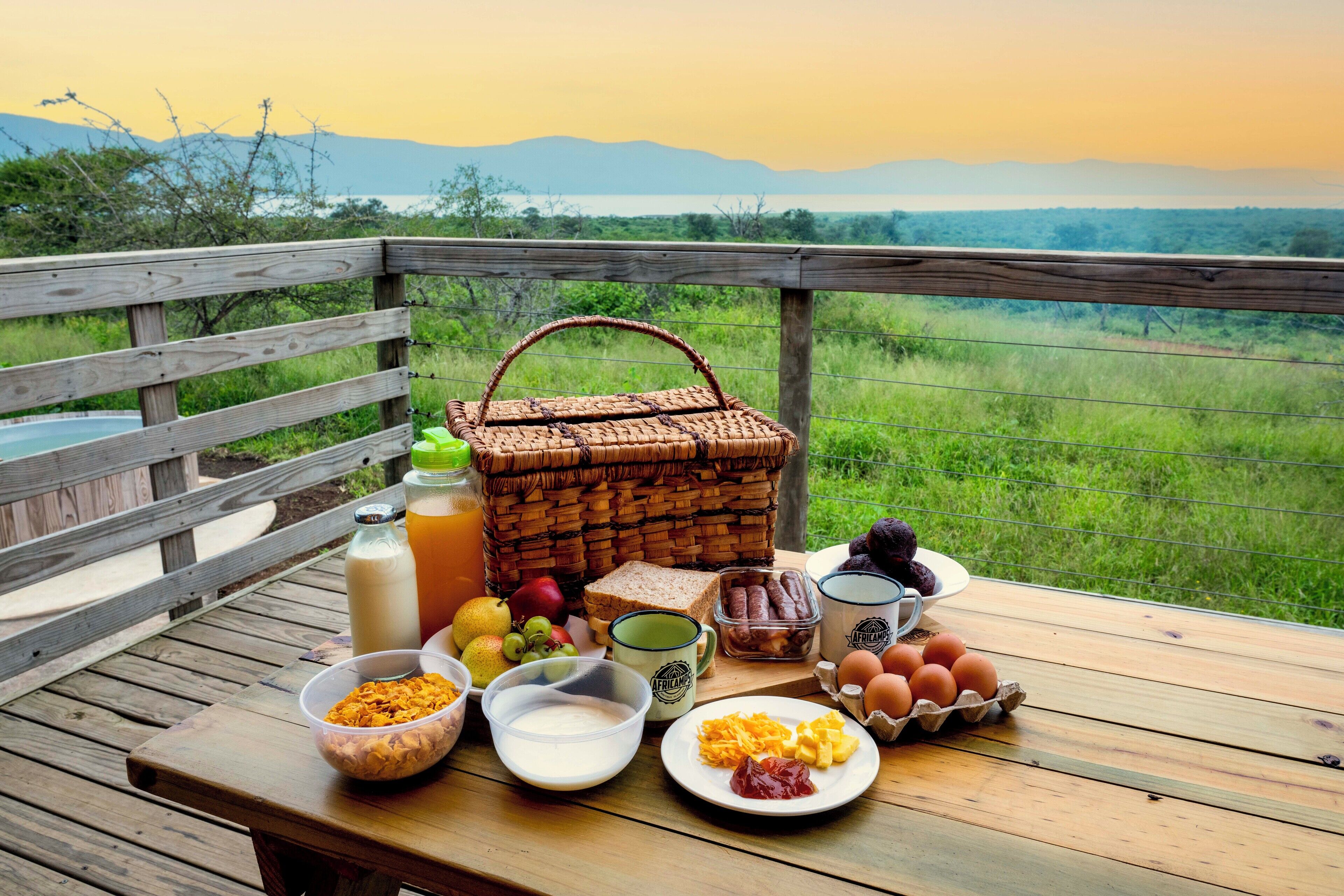 Daily self-service breakfast for a fee