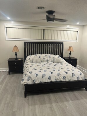 1 Schlafzimmer, Bügeleisen/Bügelbrett, kostenloses WLAN, Bettwäsche