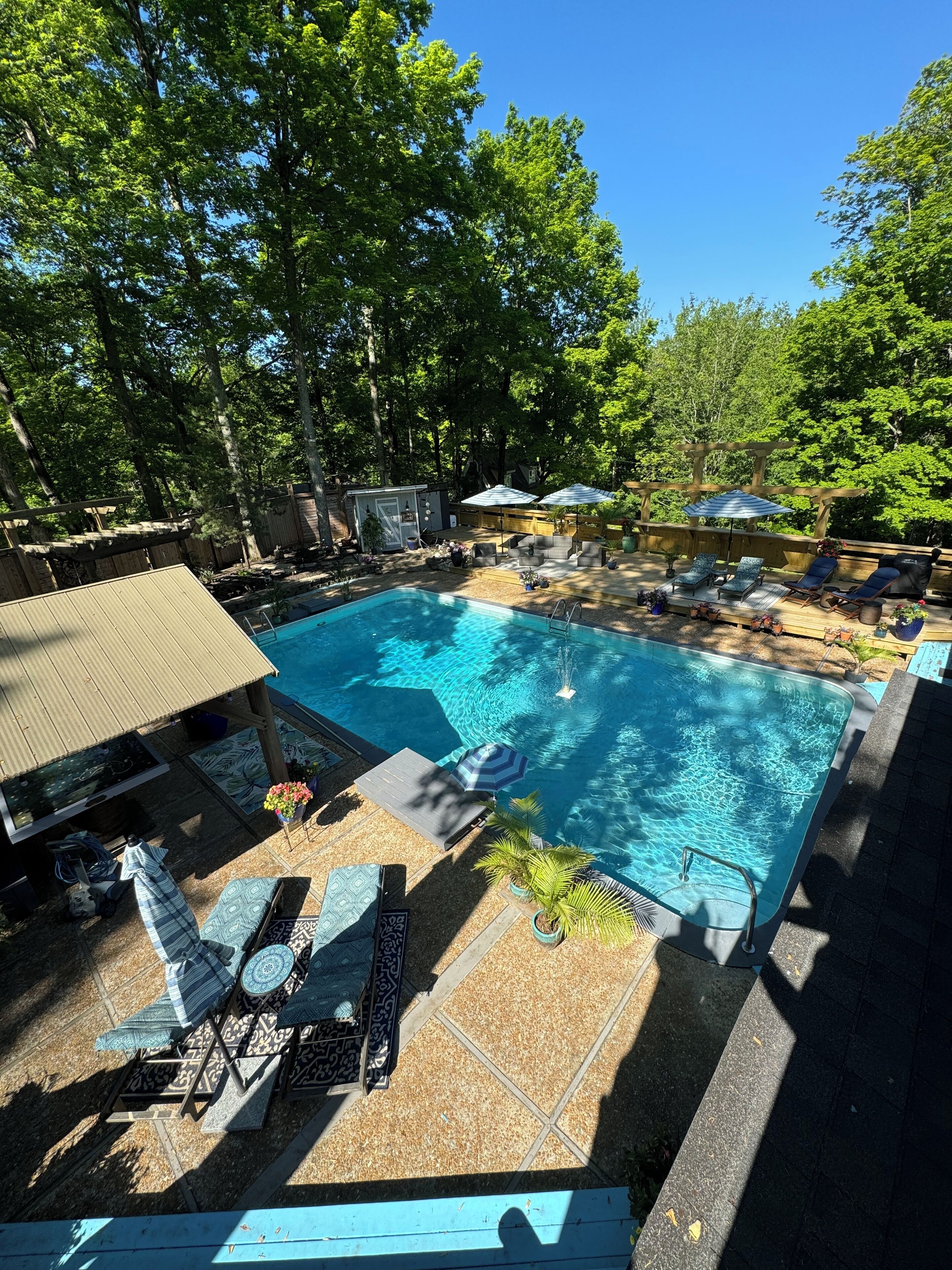 Outdoor pool, a heated pool