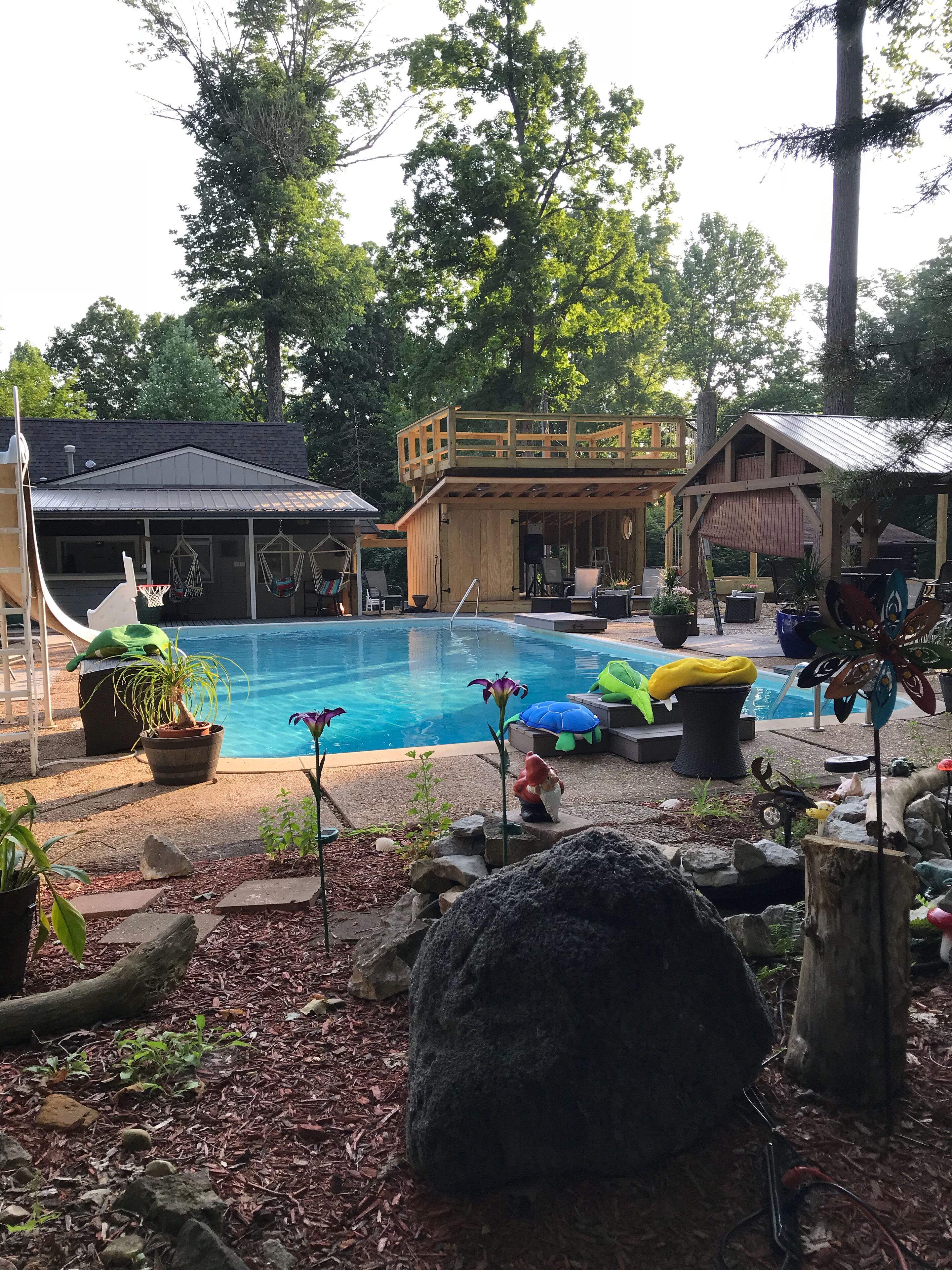 ⚓Captain Bill's Guest House/seasonal pool access⚓