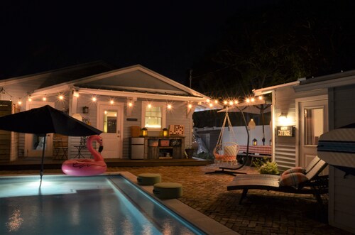  Casa céntrica con piscina y cerca del centro de convenciones