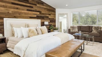 4 室のベッドルーム、アイロン / アイロン台、WiFi (無料)、ベッドシーツ