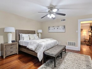 1 bedroom, iron/ironing board, free WiFi, bed sheets