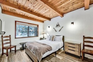 5 Schlafzimmer, Reisekinderbett, WLAN, Bettwäsche