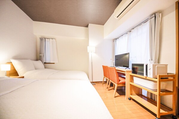 開放式客房 | 客廳 | 43 吋平面電視連數碼電視頻道、電視