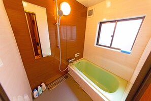 House, 3 Bedrooms | Bathroom - Machiya Kiyomizu-Gojo (Kyoto)