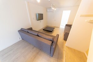 House, 1 Bedroom | Living area | 43-inch flat-screen TV with digital channels, TV - Grandouce Villa Hanazonocho (Osaka)